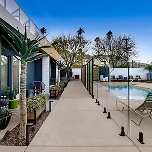 Hotel Mahala - 21 And Over (adults Only), Palm Springs